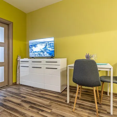 20th One Bedroom - Private Parking Included Sofia