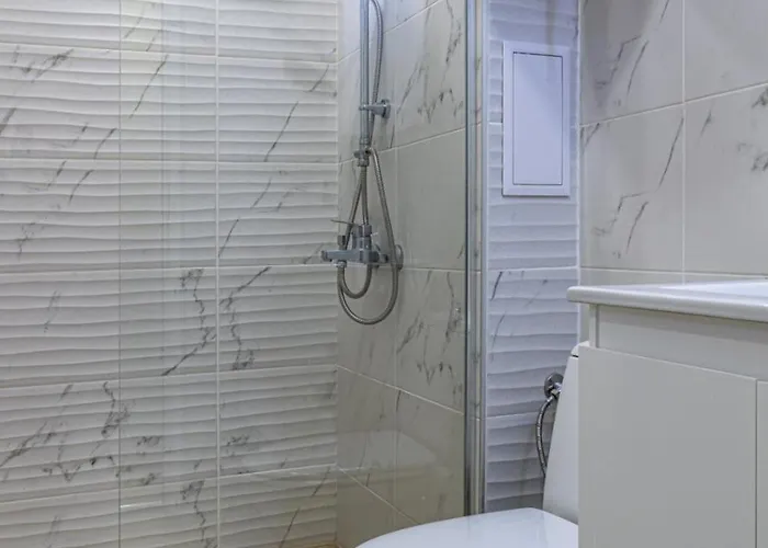 20th One Bedroom - Private Parking Included * ソフィア