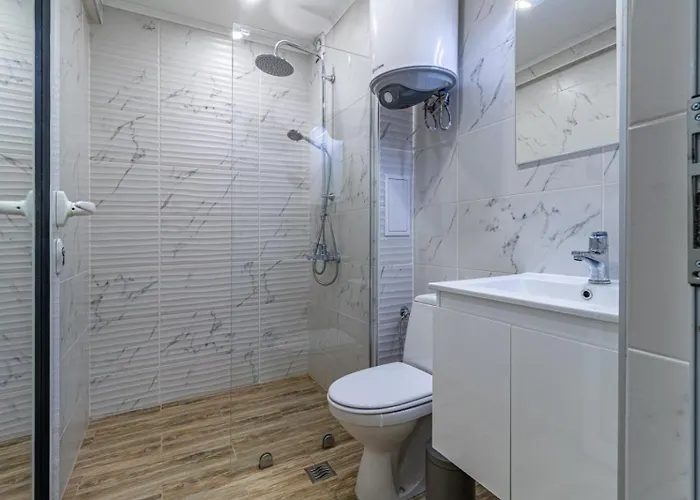 20th One Bedroom - Private Parking Included アパート ソフィア