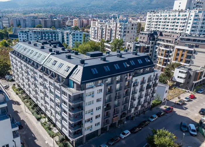 20th One Bedroom - Private Parking Included * ソフィア